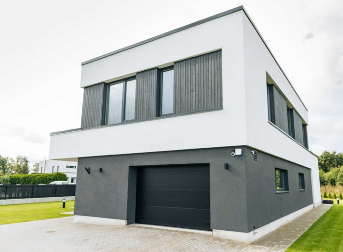 8e4f253602ca44bcadb69e98755ac5e2